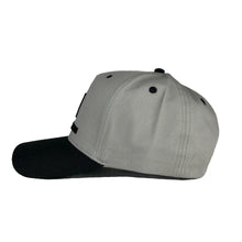 Load image into Gallery viewer, GREATER THAN Snapback - Grey/Black
